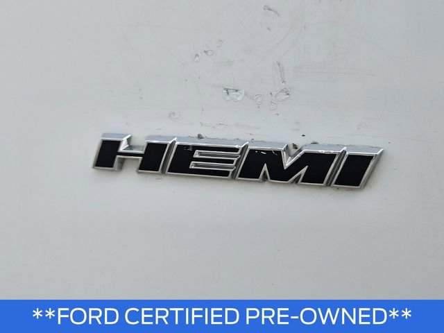 Used 2019 Dodge Challenger R/T w/ Plus Package RWD image 7