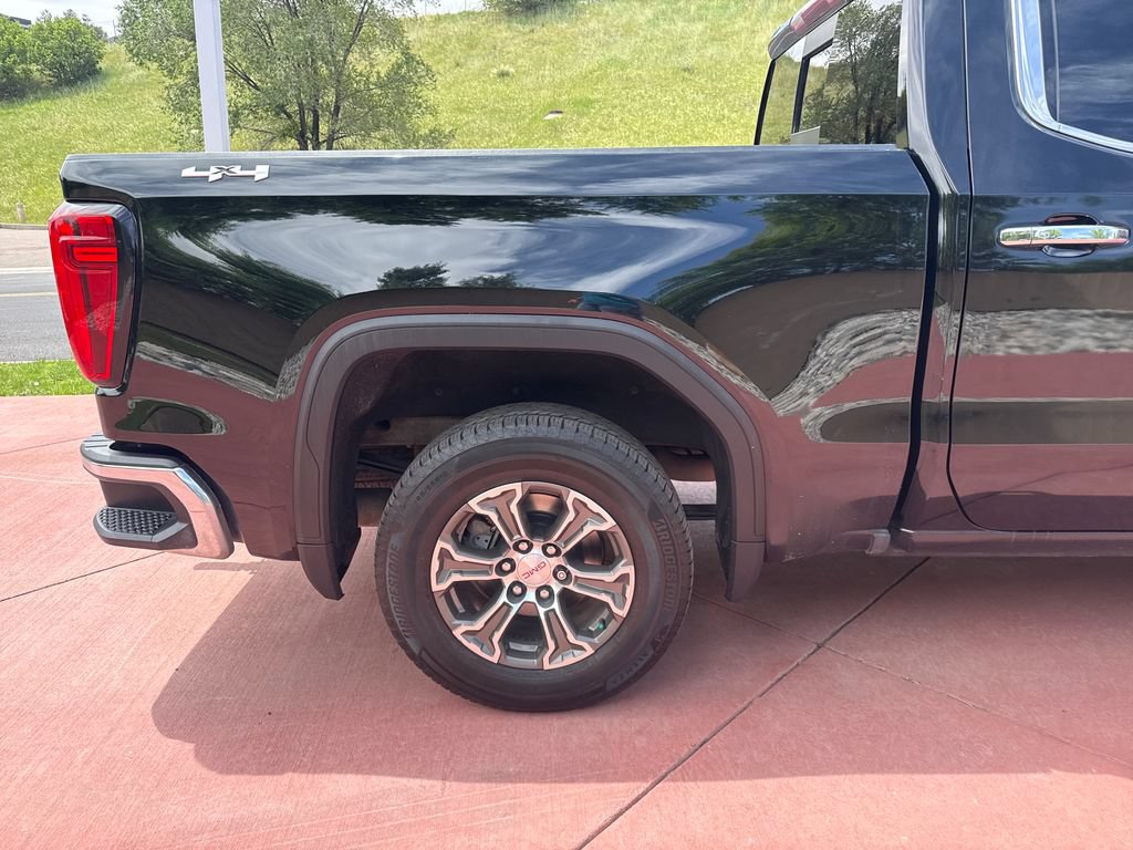 Used 2020 GMC Sierra 1500 SLT w/ SLT Convenience Package AWD/4WD image 32