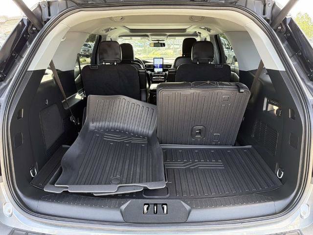 Certified 2023 Ford Explorer Limited w/ Limited Technology Package image 25