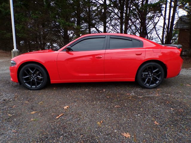Used 2022 Dodge Charger SXT w/ Driver Convenience Group RWD image 2