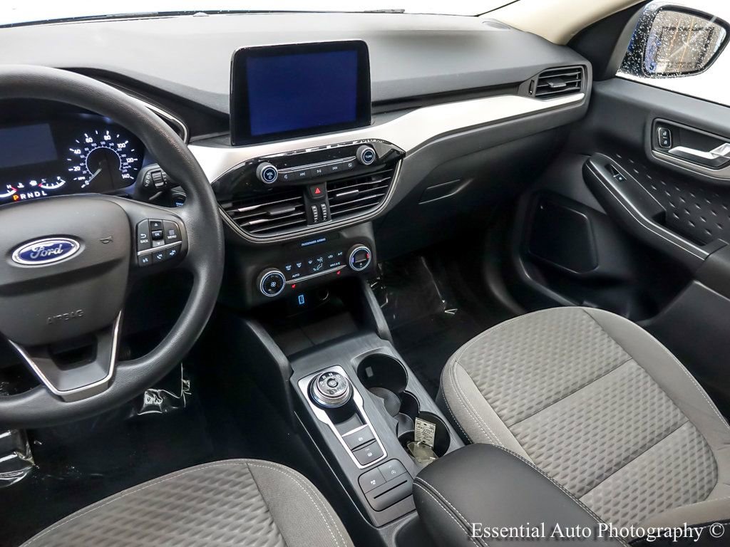 Certified 2020 Ford Escape SE FWD image 16