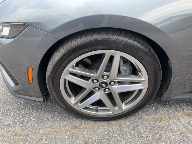 Certified 2024 Ford Mustang GT RWD image 33