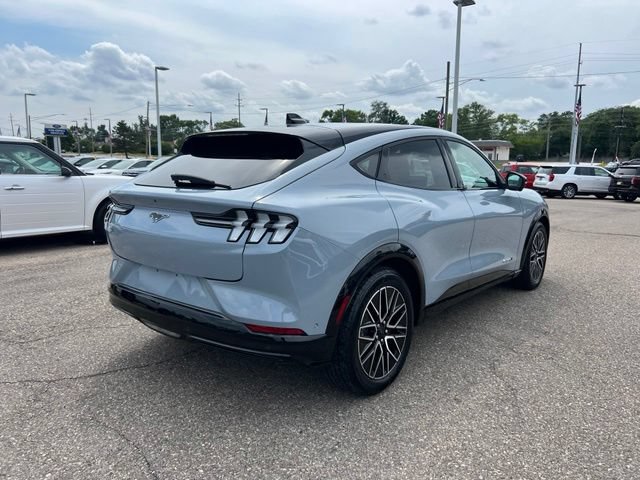 Certified 2024 Ford Mustang Mach-E Premium AWD/4WD image 4