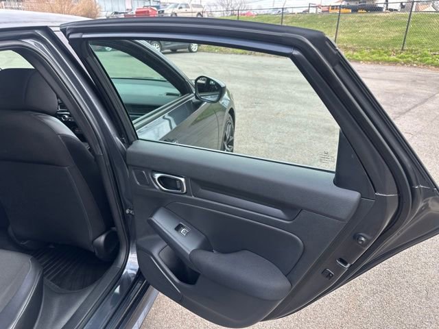 Used 2025 Honda Civic Sport image 18