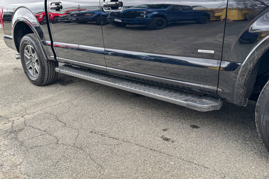 Certified 2017 Ford F150 Lariat image 4