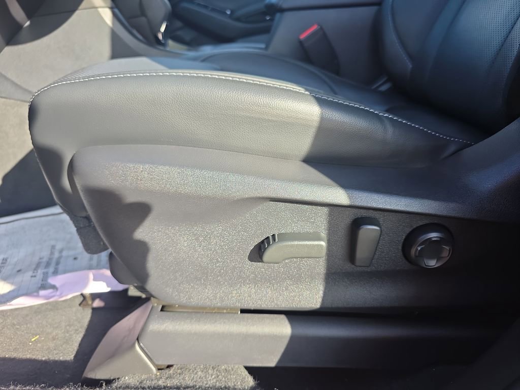 Used 2024 Subaru Ascent Touring AWD/4WD image 21