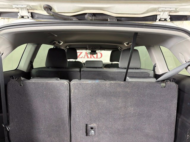 Used 2017 Toyota Highlander LE FWD image 32