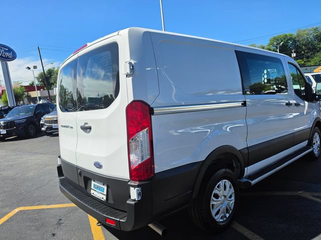 Certified 2025 Ford Transit 250 Low Roof w/ Exterior Upgrade Package RWD image 9