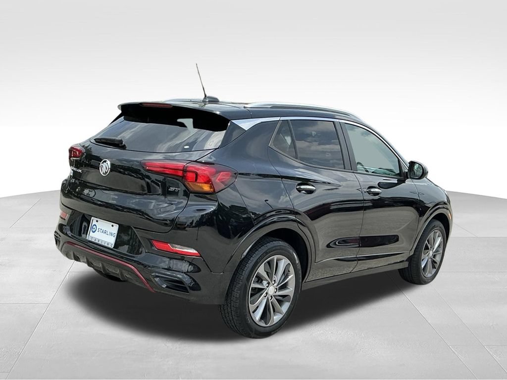 Used 2023 Buick Encore GX Select w/ Sport Touring Package FWD image 9