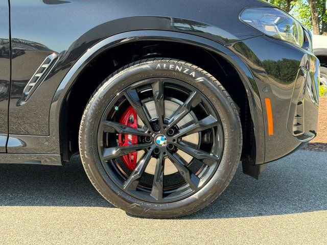 Used 2025 BMW X4 M40i AWD/4WD image 14