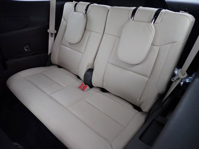 Certified 2022 Ford Explorer Platinum w/ Technology Package AWD/4WD image 20