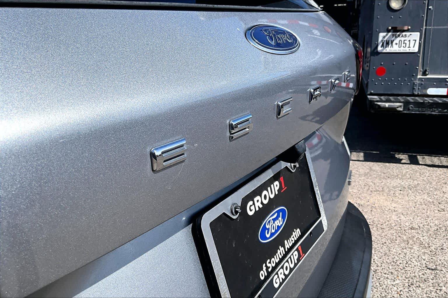 Certified 2023 Ford Escape SE w/ PHEV Premium Package FWD image 12