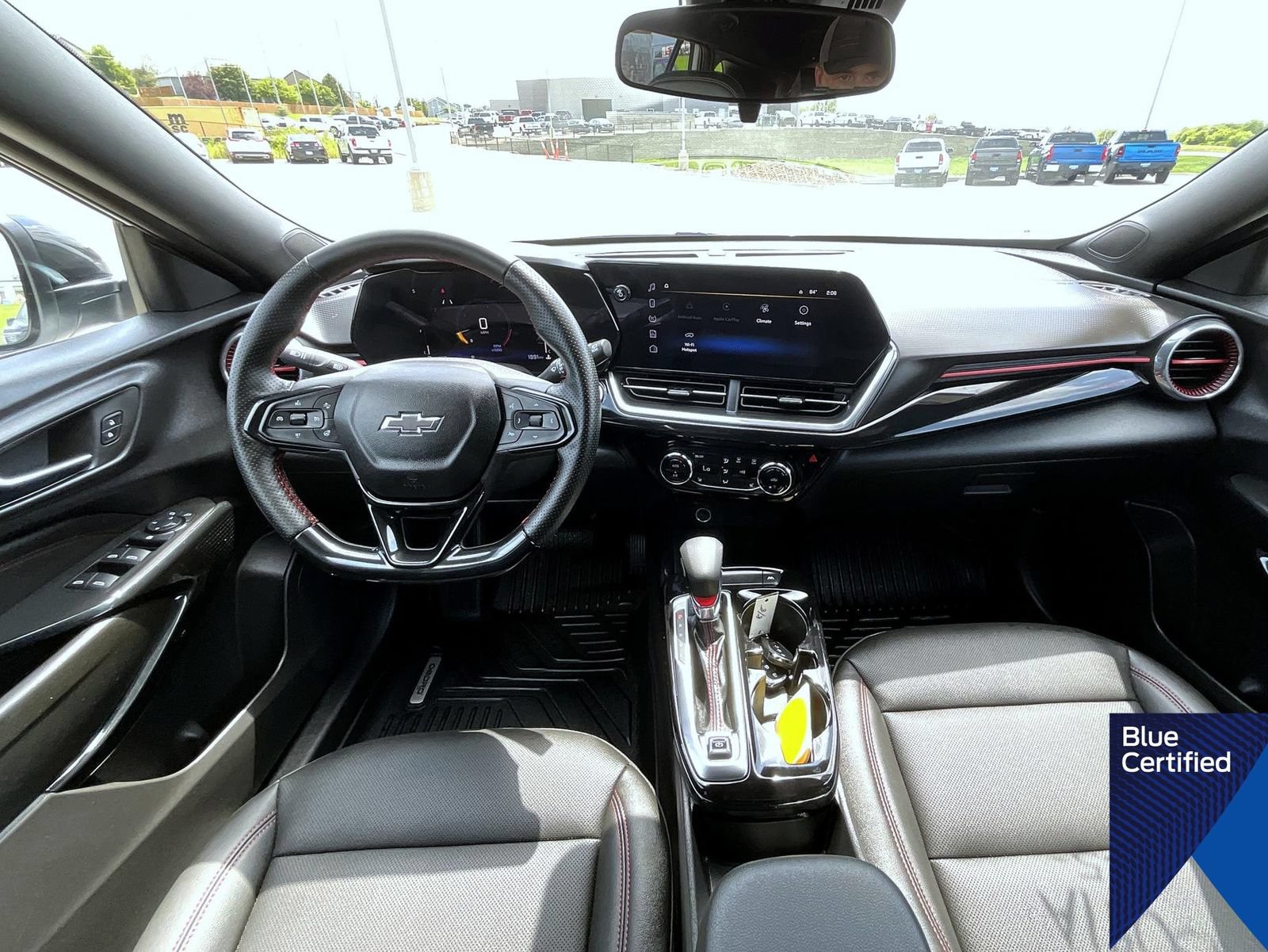 Used 2025 Chevrolet Trax RS w/ Driver Confidence Package FWD image 13