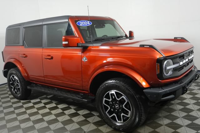 Certified 2024 Ford Bronco Outer Banks