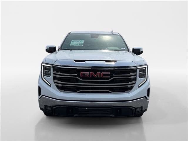 Used 2025 GMC Sierra 1500 SLT image 8