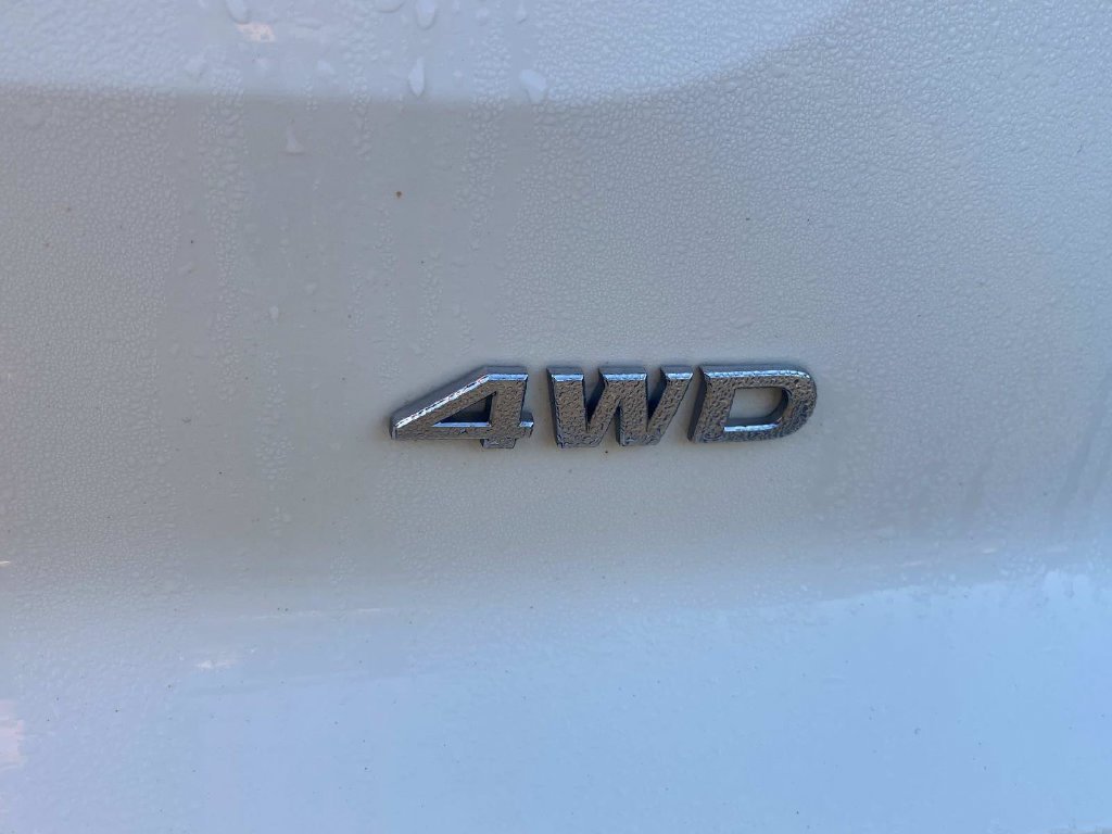 Used 2025 Nissan Pathfinder SV AWD/4WD image 5