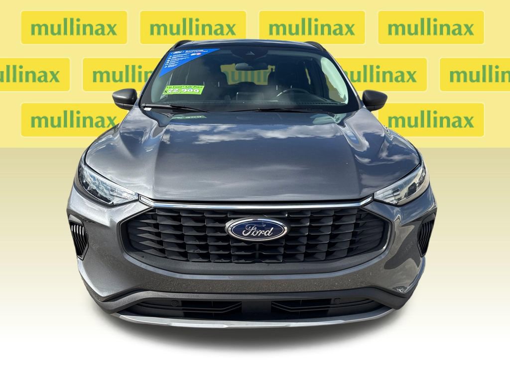 Certified 2023 Ford Escape Active w/ Cold Weather Package FWD image 12