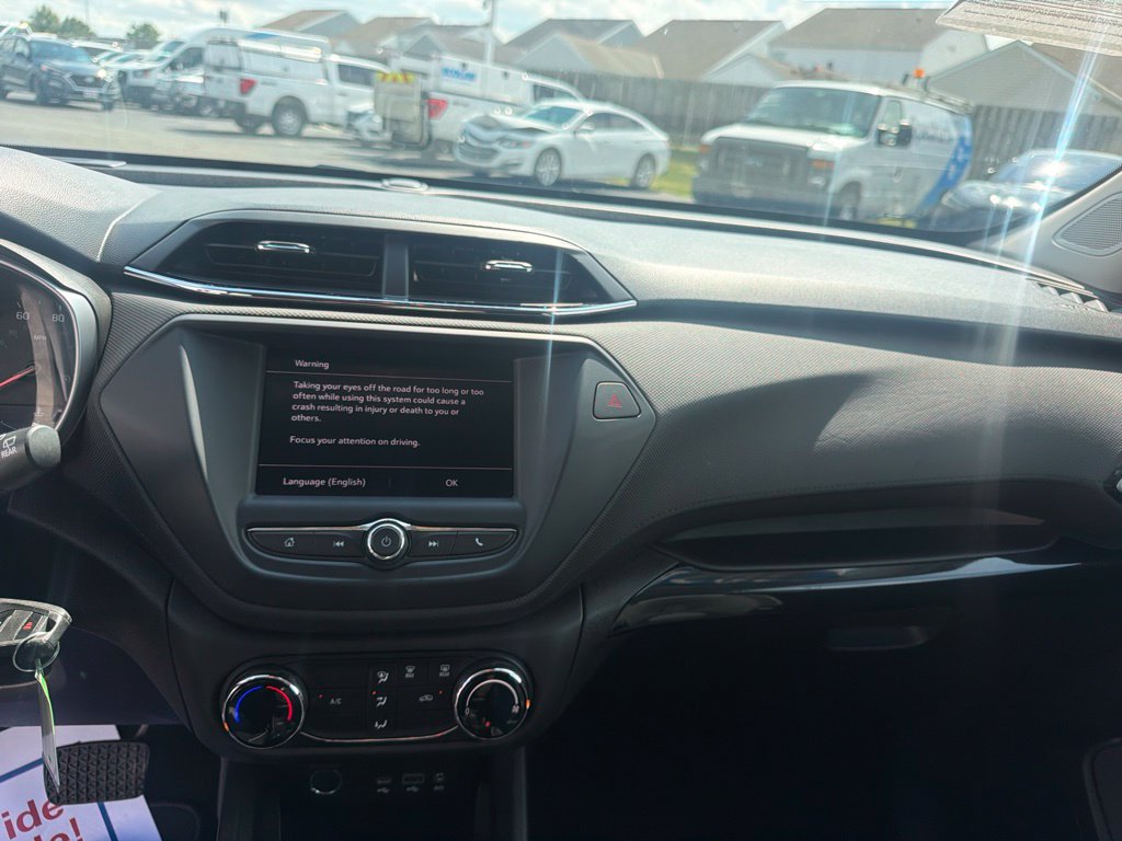 Used 2021 Chevrolet TrailBlazer LS FWD image 31