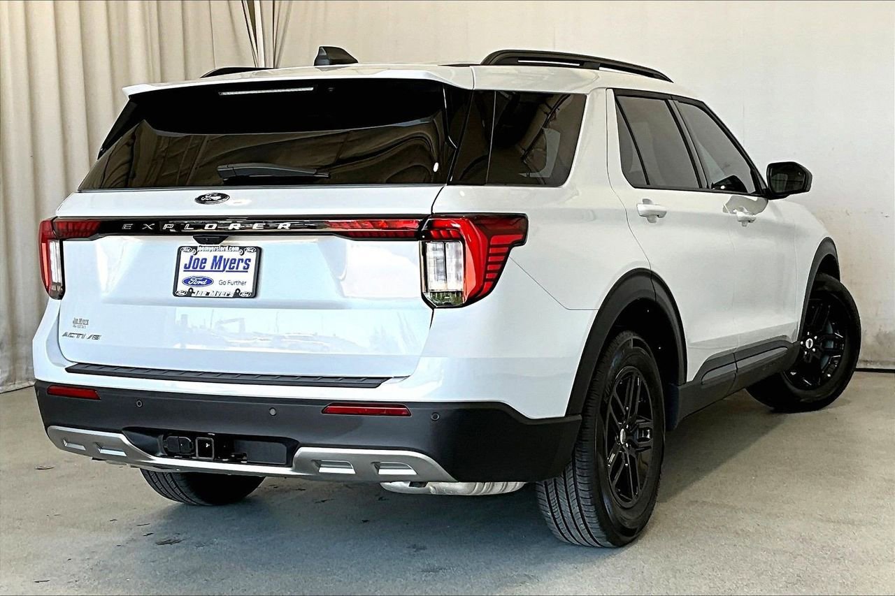 Certified 2026 Ford Explorer Active w/ Active Comfort Package image 13