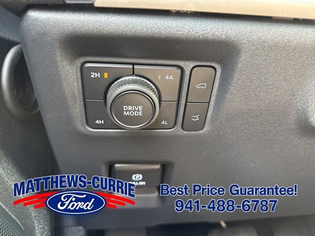 Certified 2025 Ford Expedition Active AWD/4WD image 28