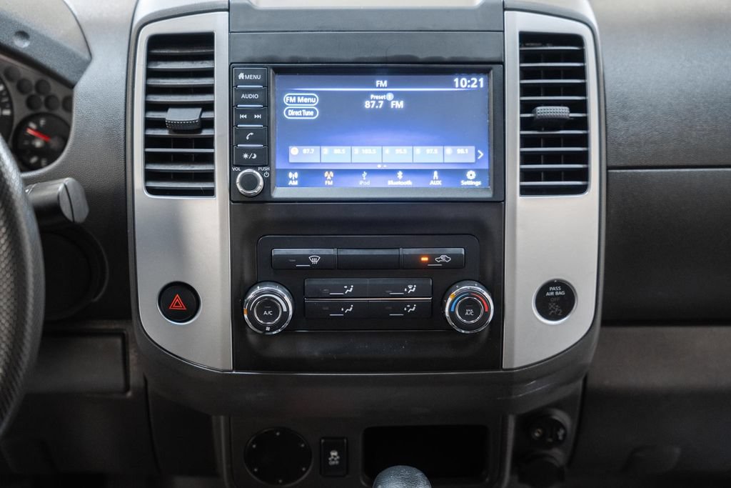 Used 2021 Nissan Frontier SV RWD image 18