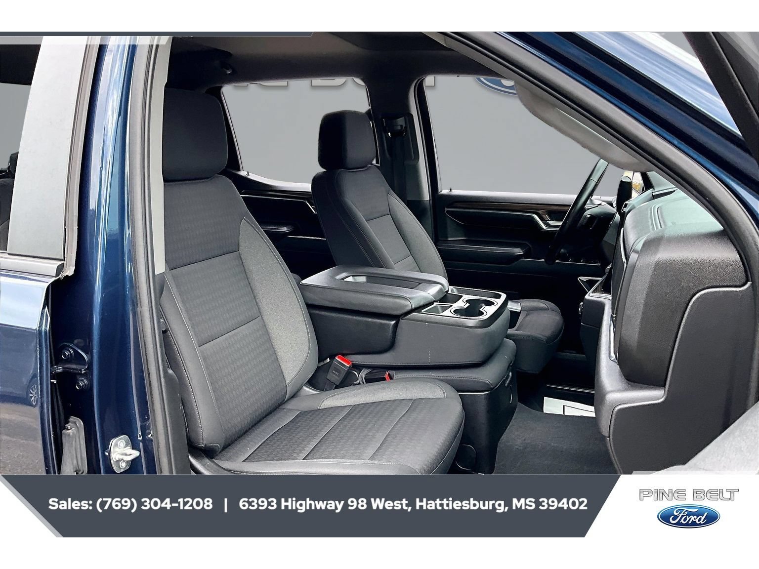 Used 2023 Chevrolet Silverado 1500 LT Trail Boss w/ Protection Package AWD/4WD image 6