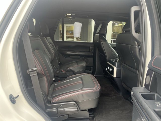 Certified 2022 Ford Expedition Limited image 36
