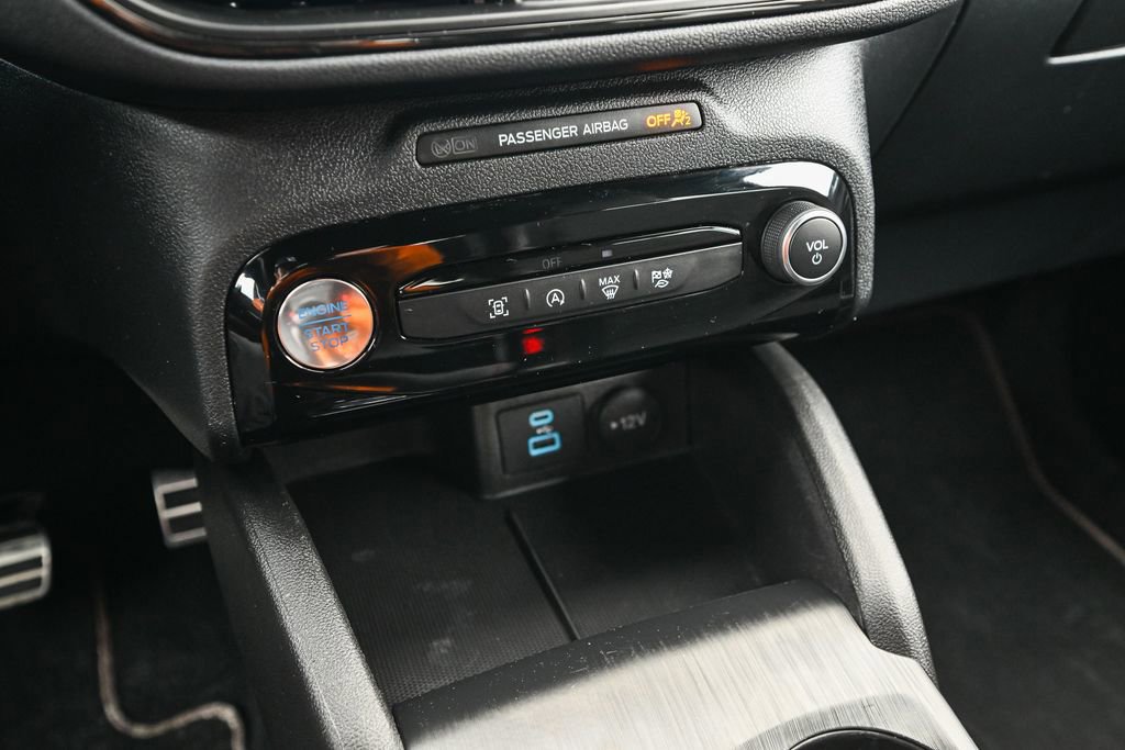 Certified 2023 Ford Escape ST-Line Select w/ Tech Pack #1 image 39