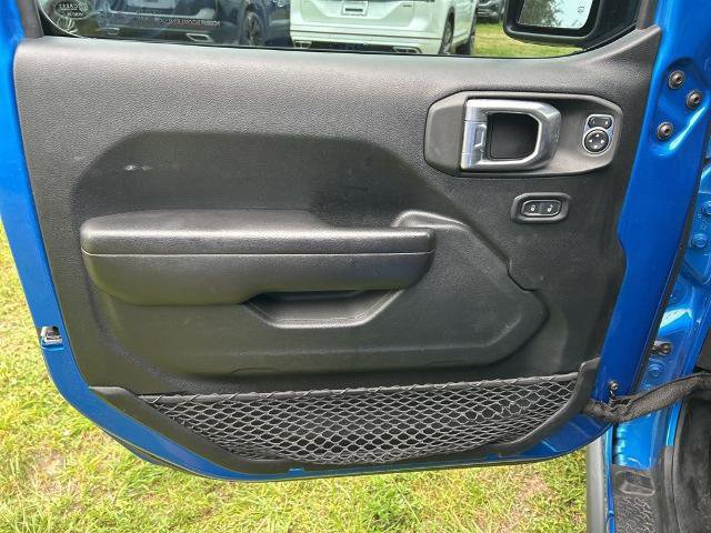 Used 2021 Jeep Gladiator Rubicon image 10