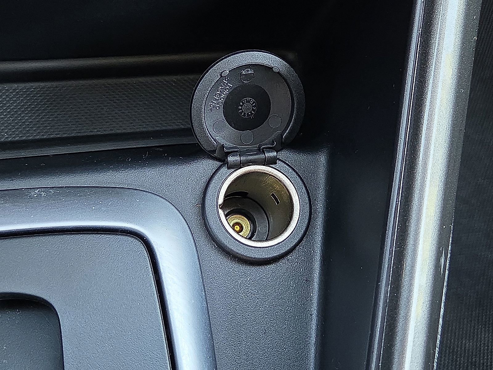 Certified 2021 Ford EcoSport SE w/ SE Convenience Package FWD image 17