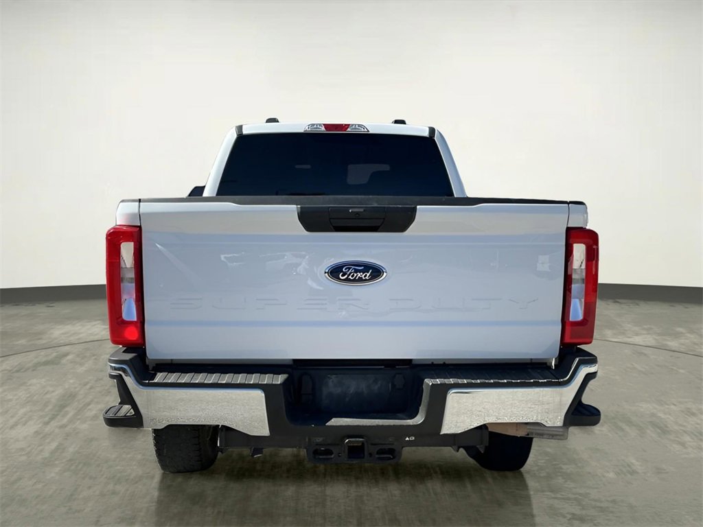 Certified 2024 Ford F250 XLT w/ FX4 Off-Road Package image 7