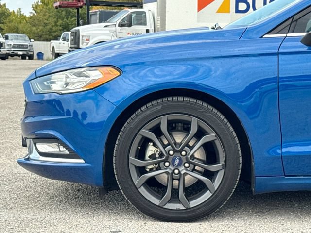Certified 2018 Ford Fusion SE w/ Equipment Group 201A FWD image 10