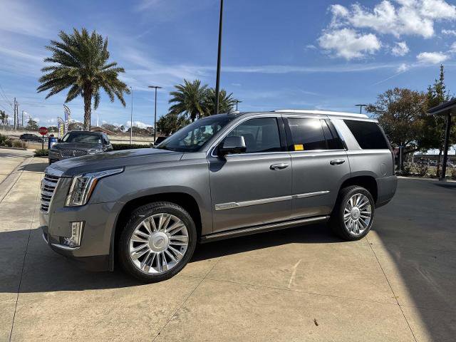 Used 2019 Cadillac Escalade Platinum image 4