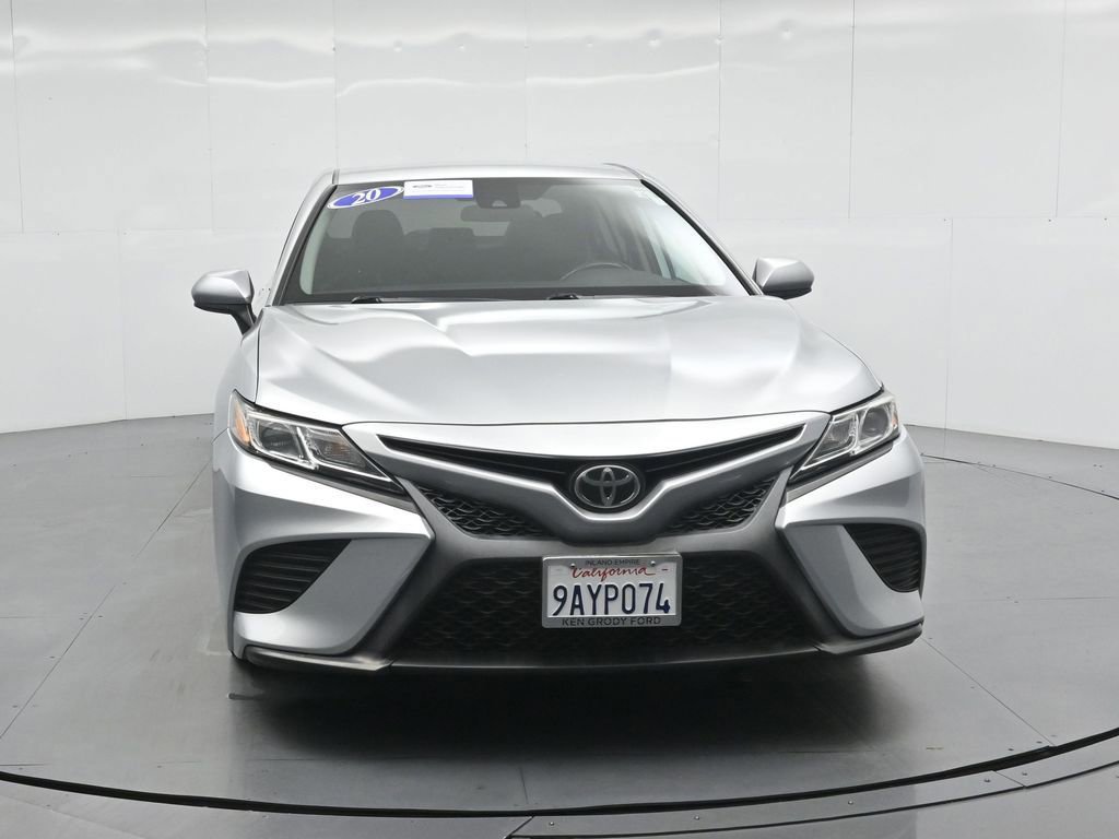 Used 2020 Toyota Camry SE image 29