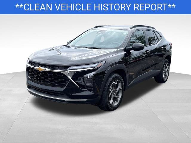 Used 2025 Chevrolet Trax LT