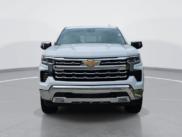 Used 2024 Chevrolet Silverado 1500 LTZ w/ LTZ Premium Package AWD/4WD image 8