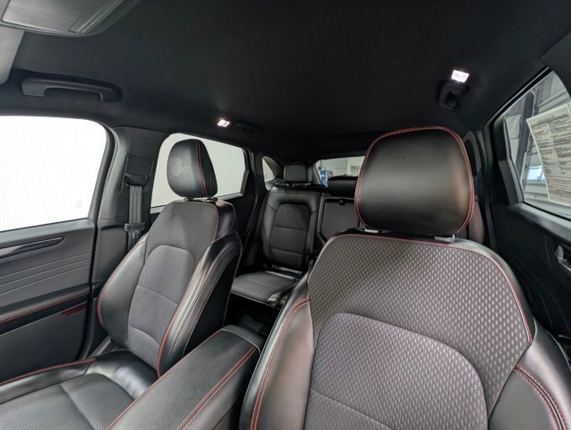 Certified 2024 Ford Escape ST-Line image 8