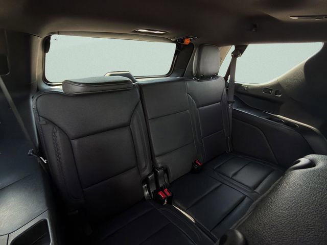 Used 2023 Chevrolet Tahoe Z71 w/ Z71 Off-Road Package image 14