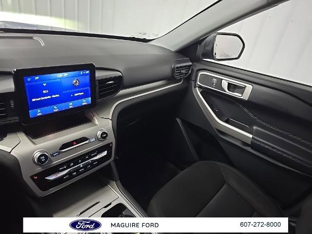 Certified 2022 Ford Explorer XLT image 29