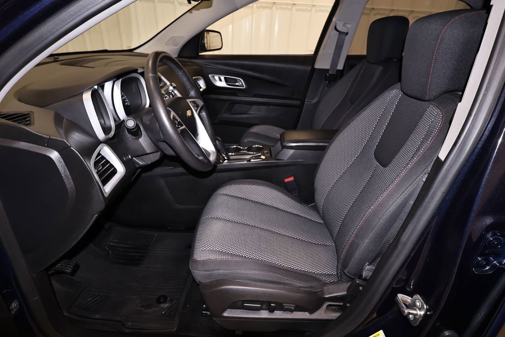 Used 2017 Chevrolet Equinox LT w/ Convenience Package FWD image 13