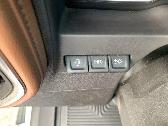 Used 2023 Chevrolet Silverado 2500 High Country w/ Z71 Off-Road Package image 23