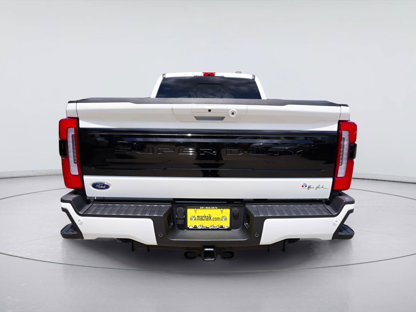 Certified 2025 Ford F250 Platinum AWD/4WD image 5