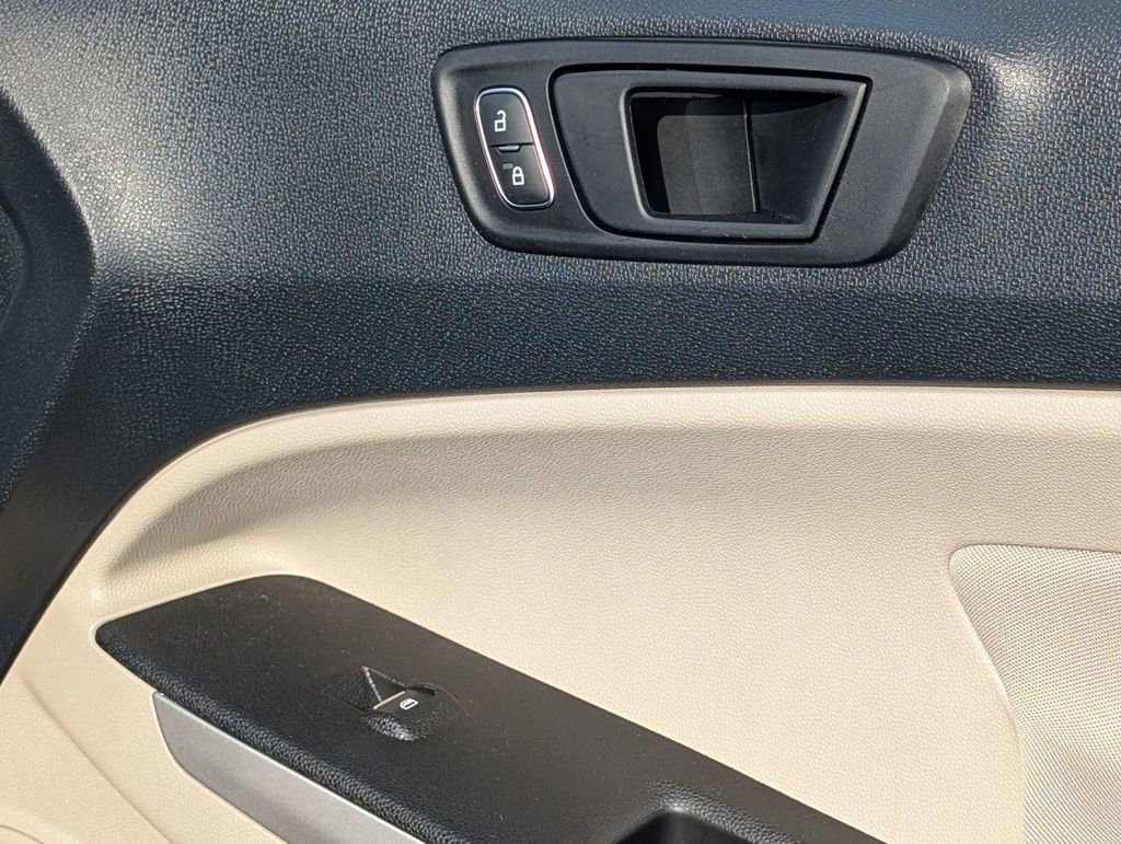 Certified 2021 Ford EcoSport S image 45