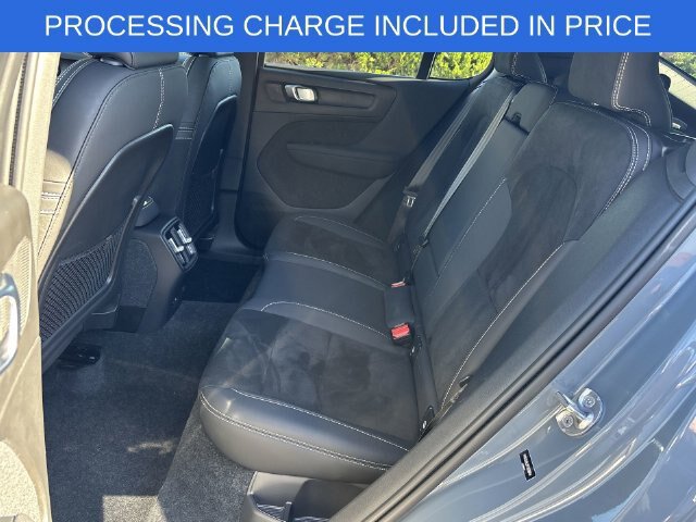 Used 2023 Volvo C40 P8 Recharge Plus AWD/4WD image 13