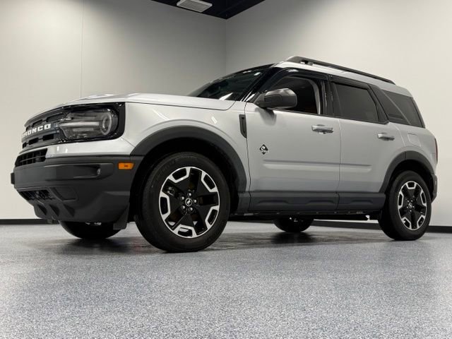 Certified 2023 Ford Bronco Sport Outer Banks w/ Tech Package AWD/4WD image 5