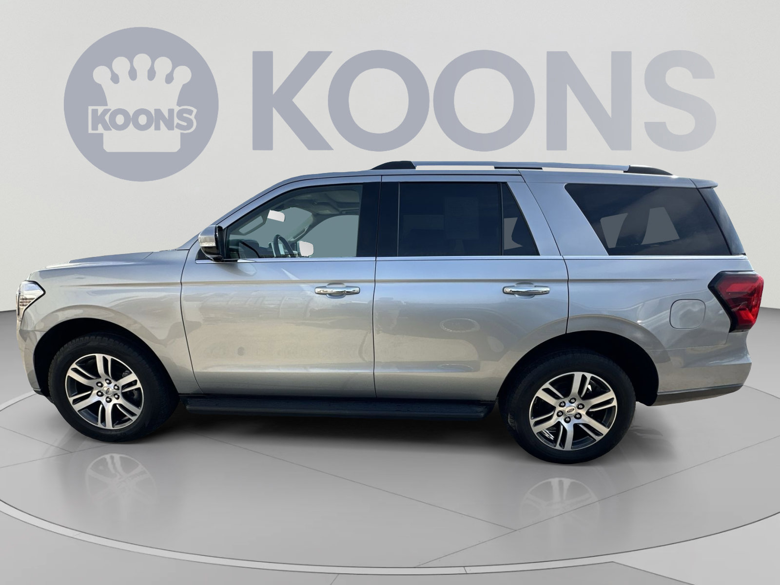 Certified 2024 Ford Expedition Limited AWD/4WD image 13