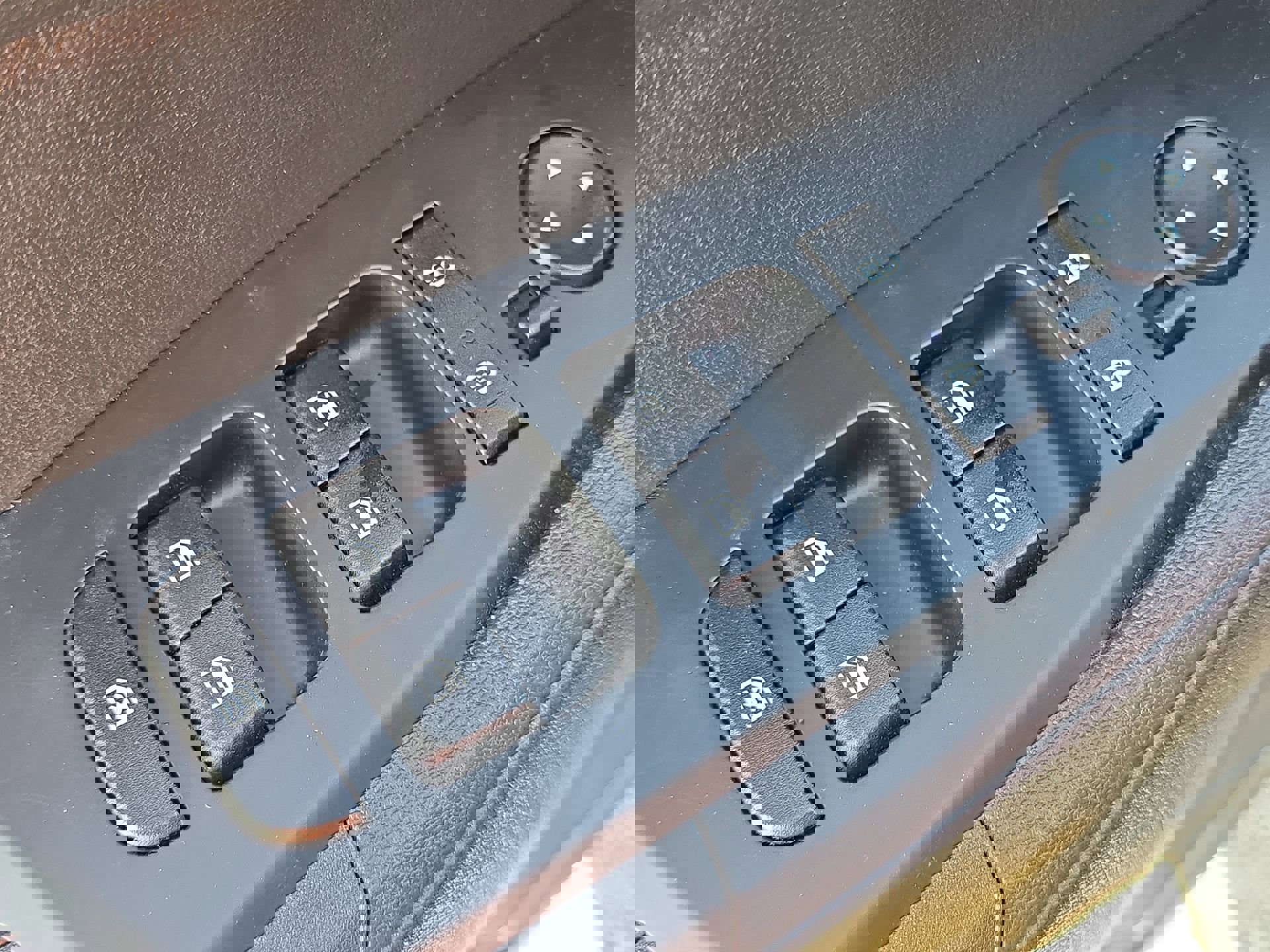 Used 2024 Kia Sportage LX image 13