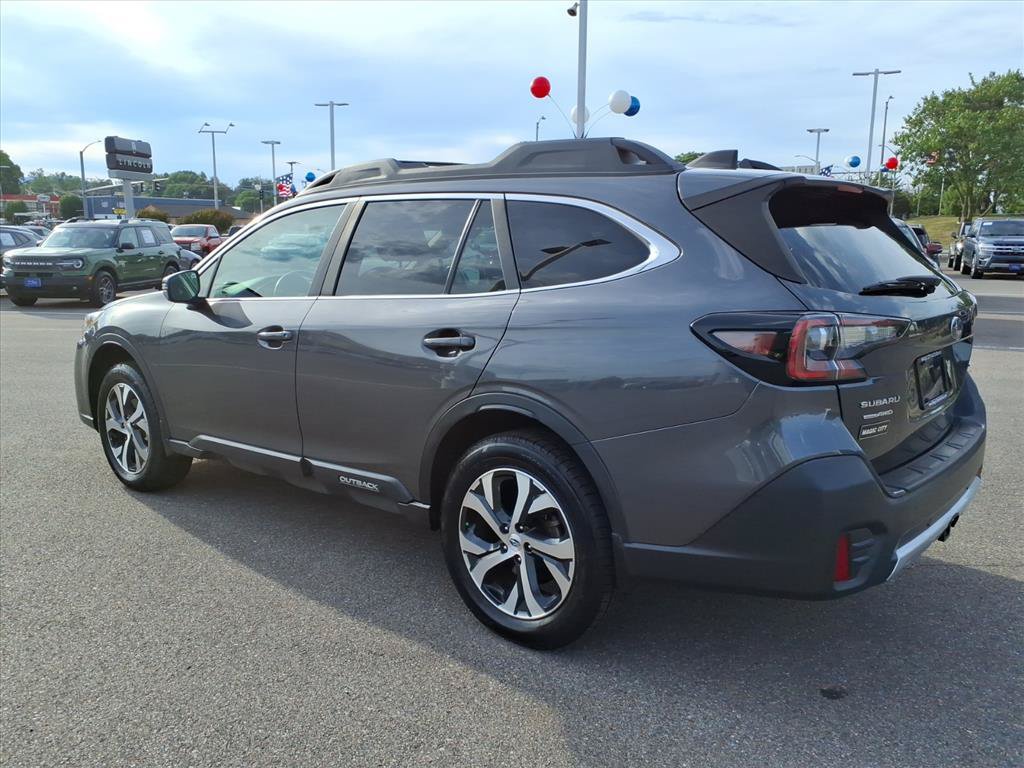Used 2022 Subaru Outback Limited w/ Popular Package #2 AWD/4WD image 3