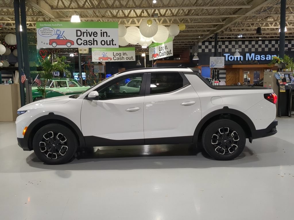 Used 2023 Hyundai Santa Cruz SEL Premium w/ Cargo Package AWD/4WD image 12