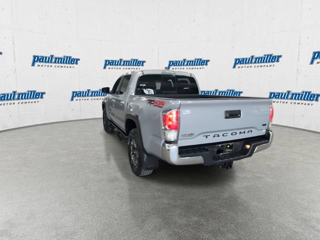 Used 2021 Toyota Tacoma TRD Off-Road w/ Blackout Package (TMS) AWD/4WD image 9